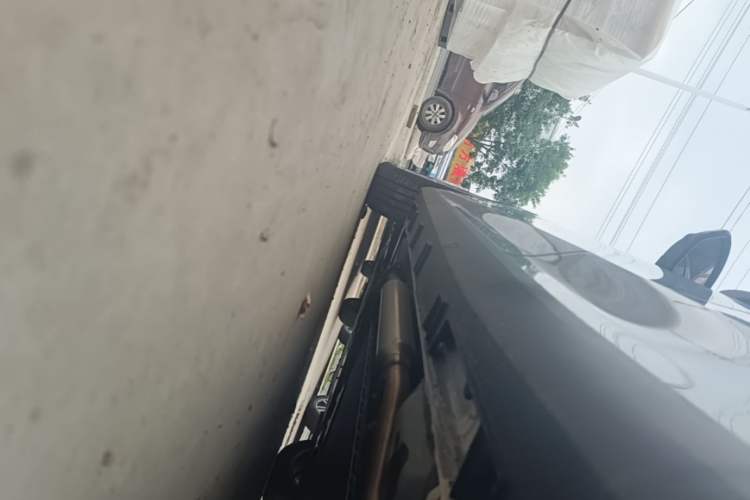 Used Geely Galaxy L6 2025 EM-i 140km Explorer+ Edition Left Side Sill