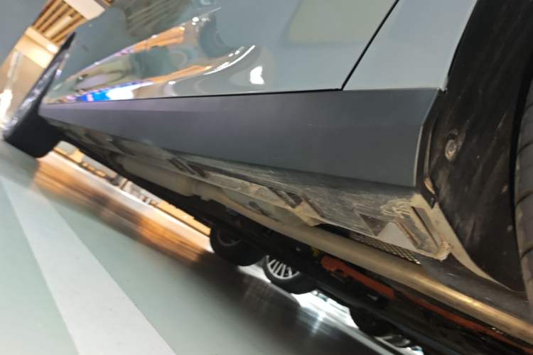 Used Geely Galaxy L6 2025 EM-i 60km Exploration Edition Left Side Sill