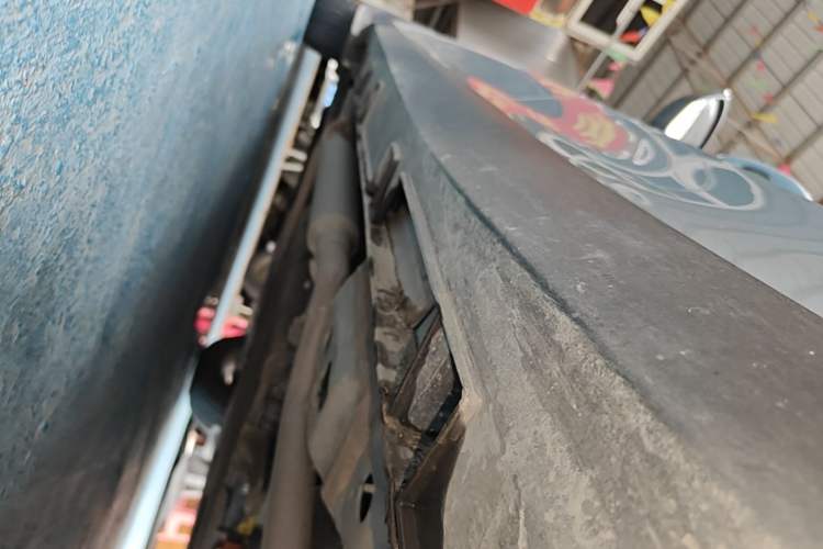Used Geely Galaxy L6 2025 EM-i 60km Launch Edition Left Side Sill