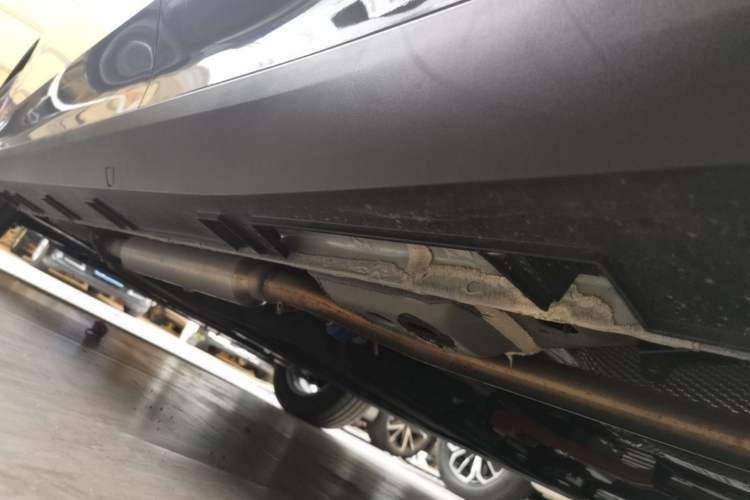 Used Geely Galaxy L6 2025 EM-i 60km Launch Edition Left Side Sill