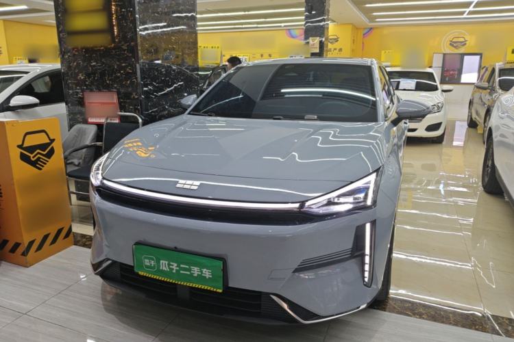 Geely Galaxy L6 2025 EM-i 140km Explorer+ Edition
