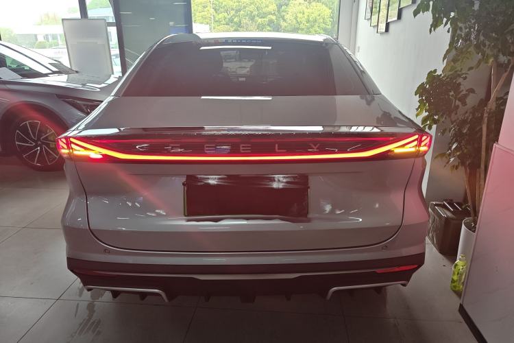 Used Geely Galaxy L6 2025 EM-i 140km Starship Edition Rear