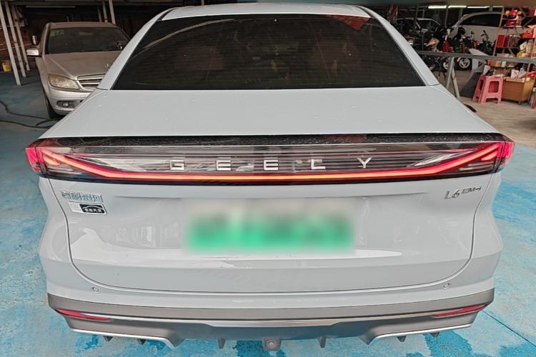 Used Geely Galaxy L6 2025 EM-i 60km Launch Edition Rear