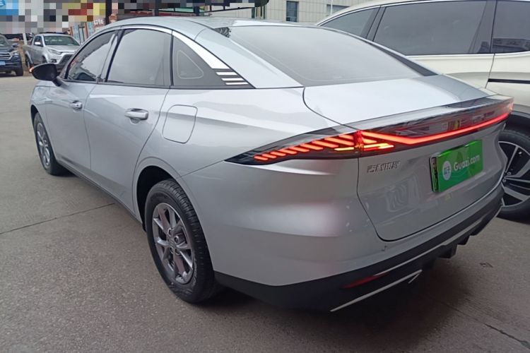 Used Geely Galaxy L6 2025 EM-i 60km Launch Edition Rear Left 45 Deg