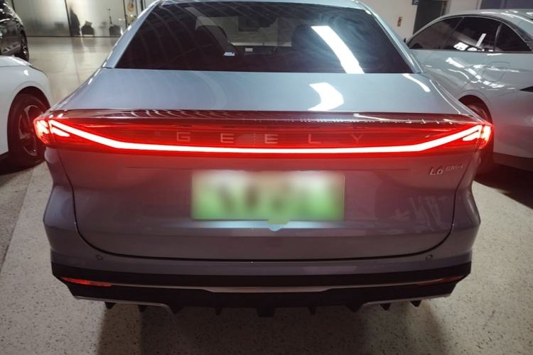 Used Geely Galaxy L6 2025 EM-i 140km Starship Edition Rear