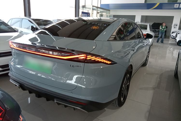 Used Geely Galaxy L6 2025 EM-i 140km Explorer+ Edition Rear Right 45 Deg