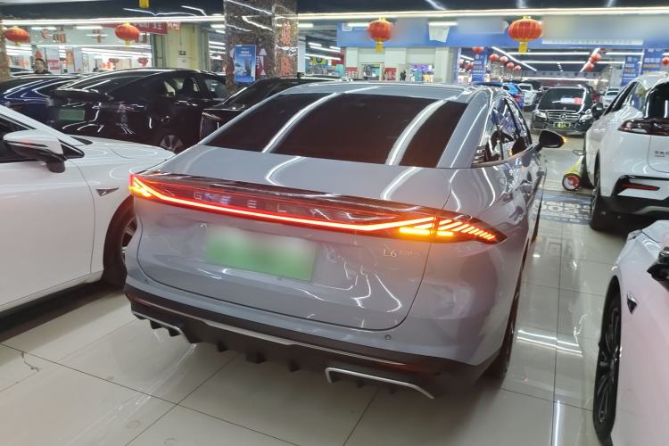 Used Geely Galaxy L6 2025 EM-i 140km Explorer+ Edition Rear Right 45 Deg