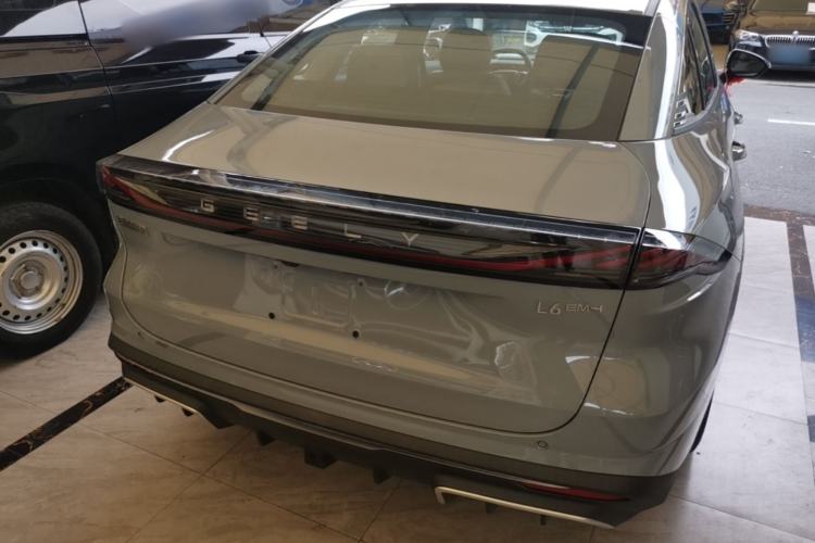 Used Geely Galaxy L6 2025 EM-i 60km Launch Edition Rear