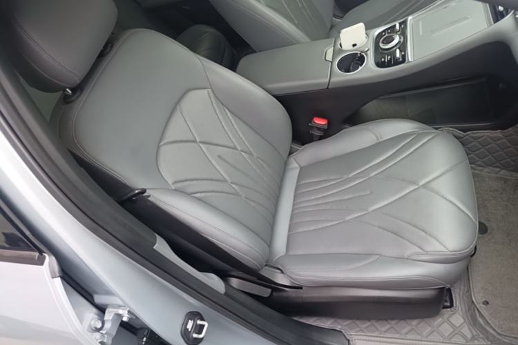 Used Geely Galaxy L6 2025 EM-i 60km Launch Edition Right Front Seat