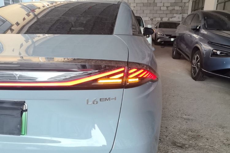 Used Geely Galaxy L6 2025 EM-i 140km Explorer+ Edition Right Rear Taillight
