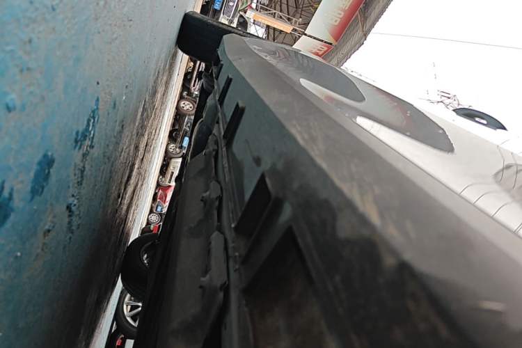 Used Geely Galaxy L6 2025 EM-i 60km Launch Edition Right Side Sill