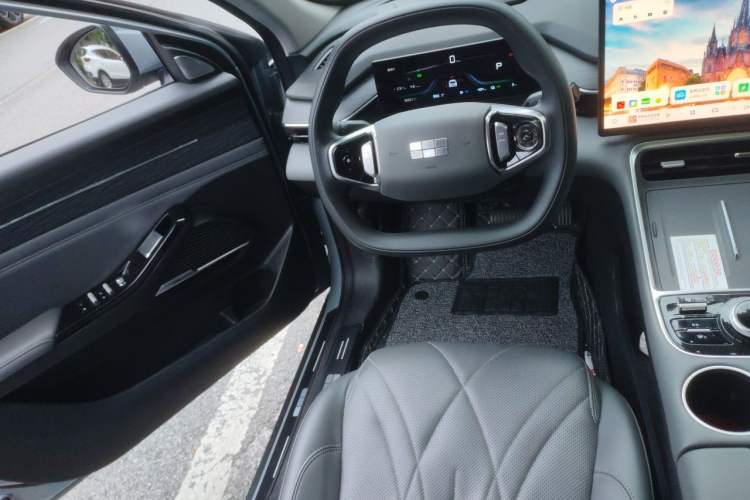 Used Geely Galaxy L6 2025 EM-i 60km Launch Edition Steering Wheel