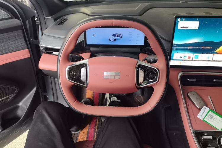 Used Geely Galaxy L6 2025 EM-i 140km Explorer+ Edition Steering Wheel