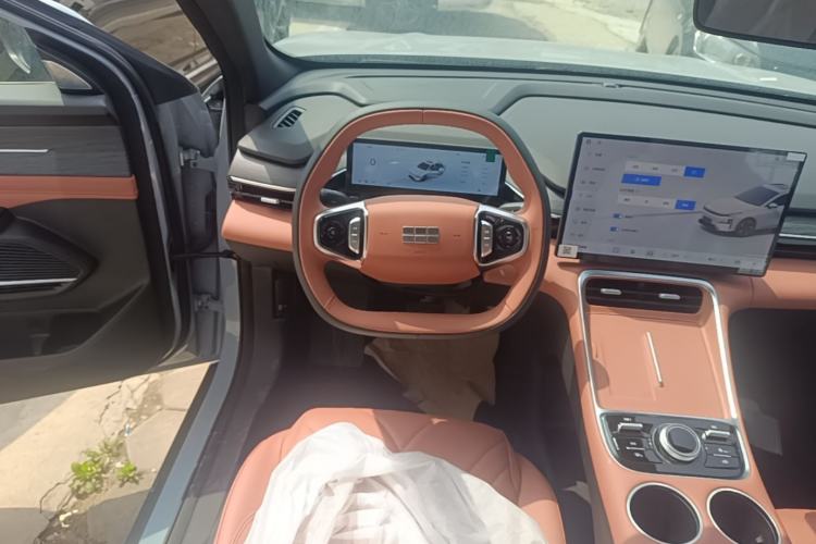 Used Geely Galaxy L6 2025 EM-i 140km Explorer+ Edition Steering Wheel