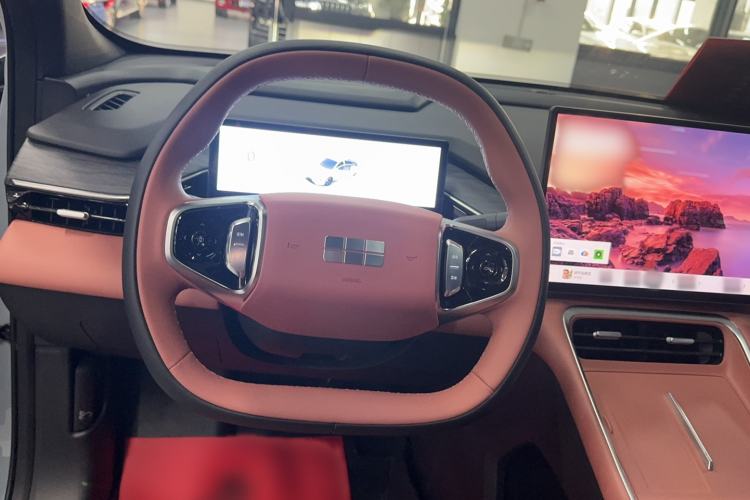 Used Geely Galaxy L6 2025 EM-i 140km Explorer+ Edition Steering Wheel