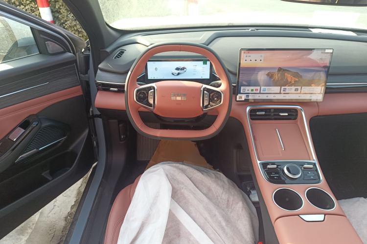 Used Geely Galaxy L6 2025 EM-i 140km Explorer+ Edition Steering Wheel