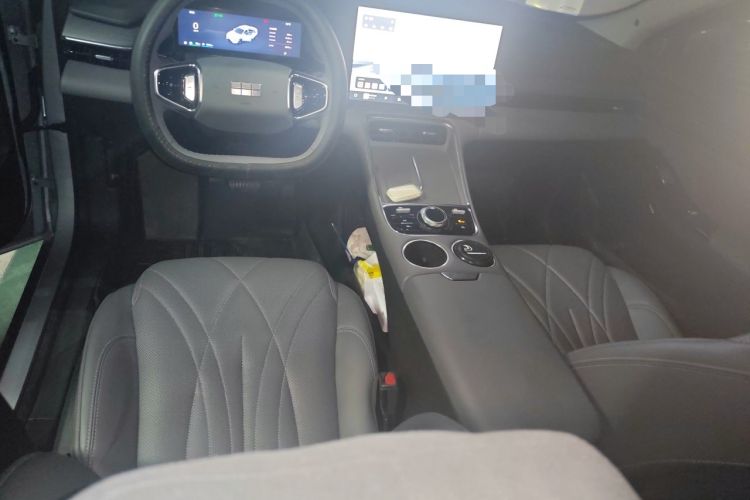 Used Geely Galaxy L6 2025 EM-i 140km Starship Edition Center Console