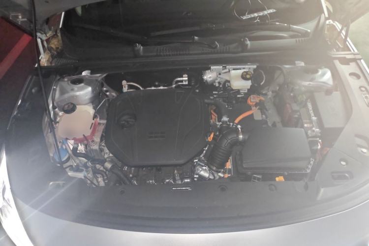 Used Geely Galaxy L6 2025 EM-i 140km Starship Edition Engine Bay