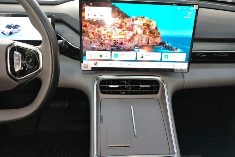 Used Geely Galaxy L6 2025 EM-i 140km Starship Edition Audio And AC Panel