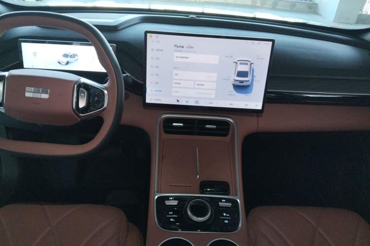 Used Geely Galaxy L6 2025 EM-i 140km Starship Edition Audio And AC Panel
