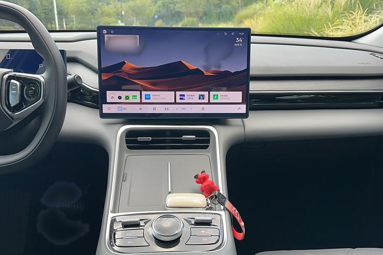 Used Geely Galaxy L6 2025 EM-i 140km Long-Range Version Audio And AC Panel