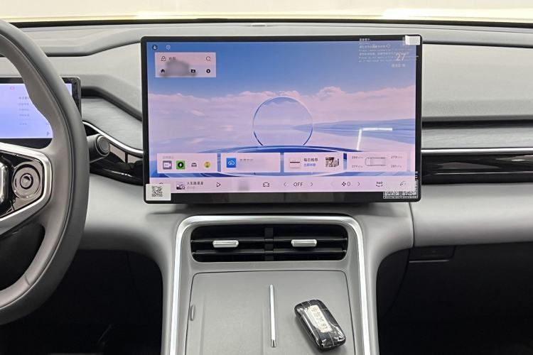 Used Geely Galaxy L6 2025 EM-i 140km Starship Edition Audio And AC Panel