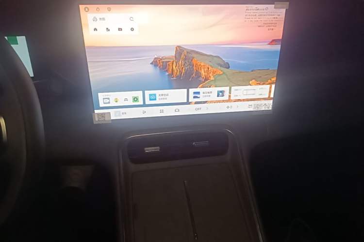 Used Geely Galaxy L6 2025 EM-i 140km Explorer+ Edition Audio And AC Panel