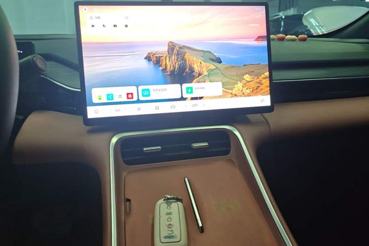 Used Geely Galaxy L6 2025 EM-i 60km Launch Edition Audio And AC Panel