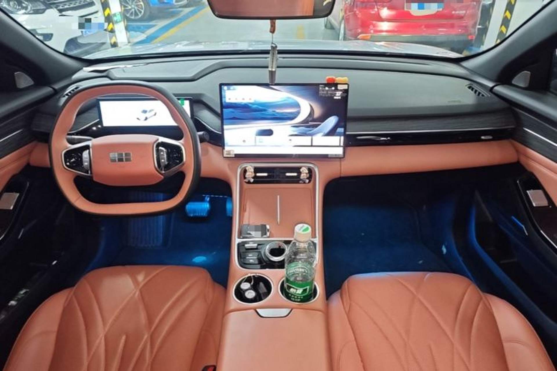 Used Geely Galaxy L6 2025 EM-i 140km Explorer+ Edition Center Console