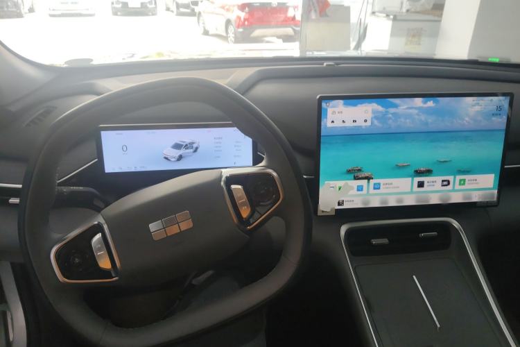 Used Geely Galaxy L6 2025 EM-i 140km Starship Edition Center Console