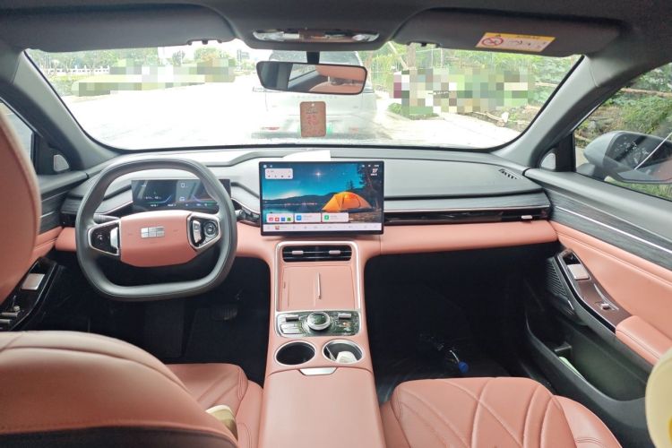 Used Geely Galaxy L6 2025 EM-i 60km Launch Edition Center Console