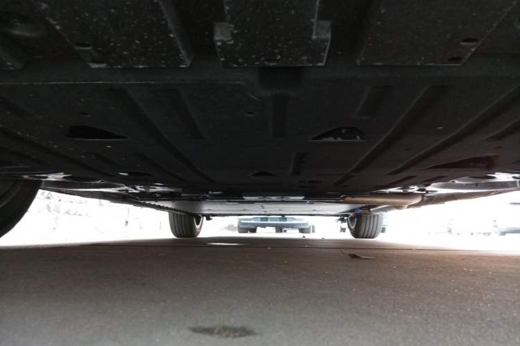 Used Geely Galaxy L6 2025 EM-i 140km Explorer+ Edition Chassis Front