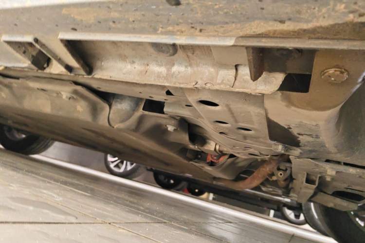 Used Geely Galaxy L6 2025 EM-i 60km Launch Edition Chassis Front Right