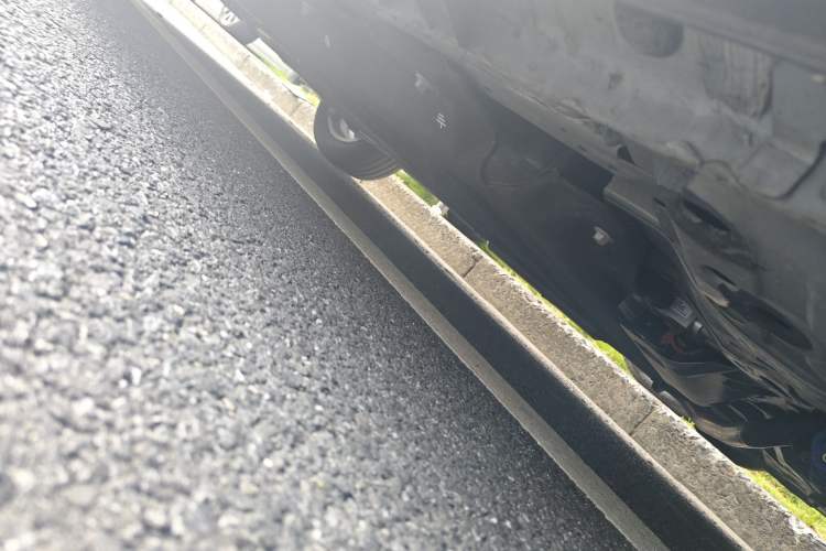 Used Geely Galaxy L6 2025 EM-i 60km Launch Edition Chassis Front Right