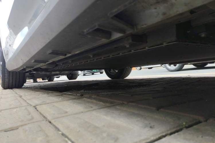Used Geely Galaxy L6 2025 EM-i 140km Explorer+ Edition Chassis Front Right