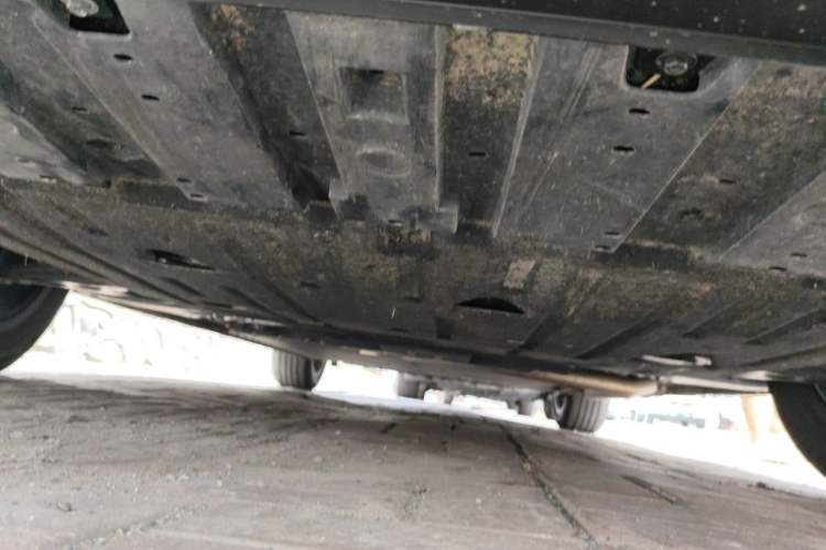 Used Geely Galaxy L6 2025 EM-i 140km Explorer+ Edition Chassis Front