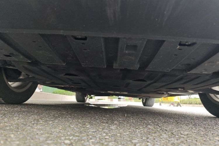 Used Geely Galaxy L6 2025 EM-i 60km Launch Edition Chassis Front
