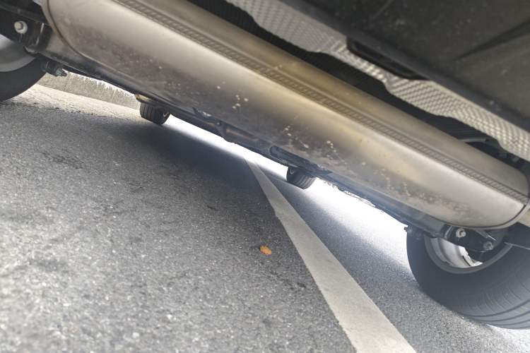 Used Geely Galaxy L6 2025 EM-i 60km Launch Edition Chassis Rear