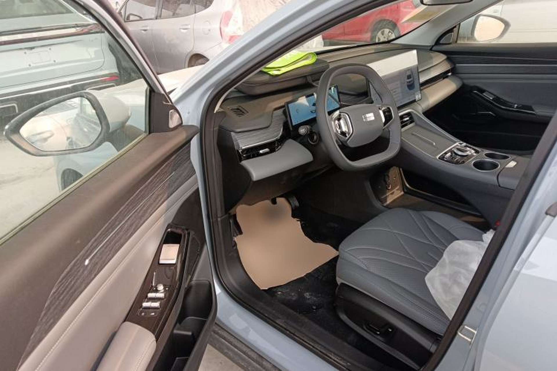 Used Geely Galaxy L6 2025 EM-i 140km Explorer+ Edition Driver Seat