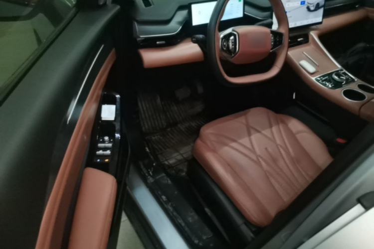 Used Geely Galaxy L6 2025 EM-i 140km Starship Edition Driver Seat