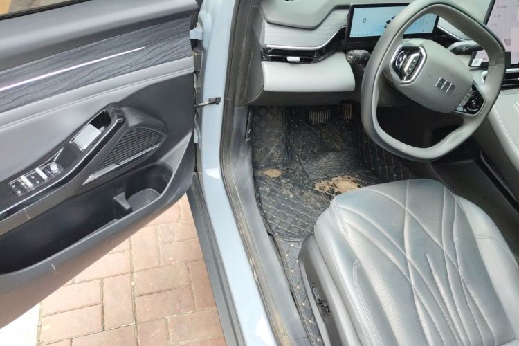 Used Geely Galaxy L6 2025 EM-i 140km Explorer+ Edition Driver Seat