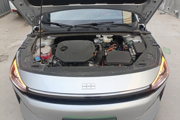 Used Geely Galaxy L6 2025 EM-i 140km Starship Edition Engine Bay