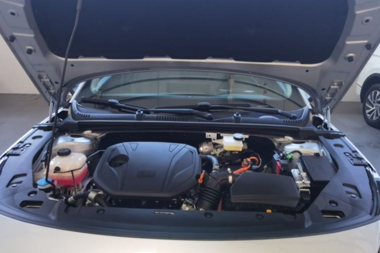 Used Geely Galaxy L6 2025 EM-i 140km Starship Edition Engine Bay