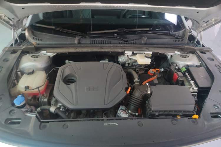Used Geely Galaxy L6 2025 EM-i 140km Starship Edition Engine Bay