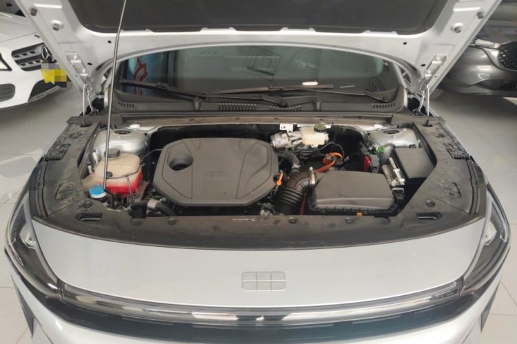 Used Geely Galaxy L6 2025 EM-i 140km Starship Edition Engine Bay