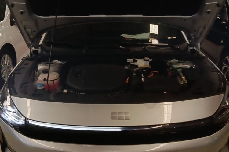 Used Geely Galaxy L6 2025 EM-i 140km Explorer+ Edition Engine Bay