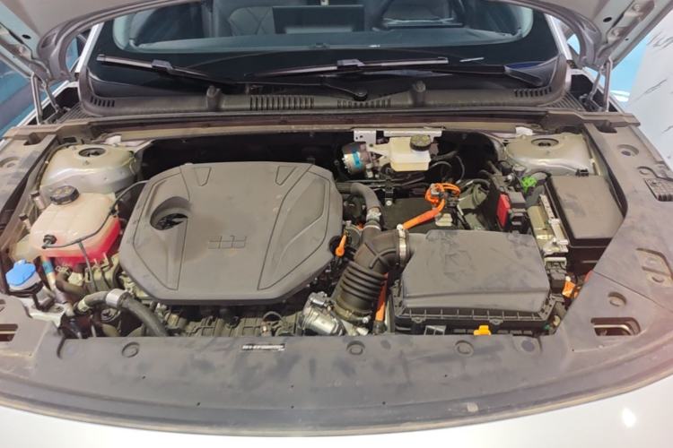 Used Geely Galaxy L6 2025 EM-i 60km Exploration Edition Engine Bay