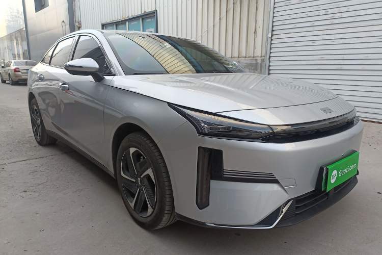 Used Geely Galaxy L6 2025 EM-i 140km Starship Edition Exterior 2