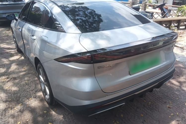 Used Geely Galaxy L6 2025 EM-i 140km Long-Range Version Exterior 2