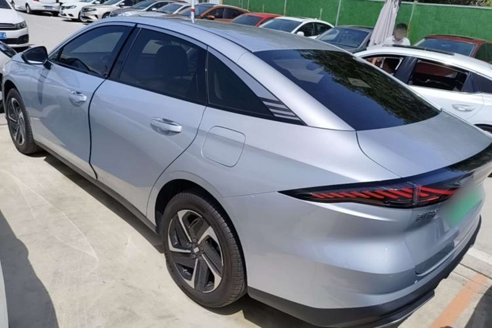 Used Geely Galaxy L6 2025 EM-i 140km Starship Edition Exterior 2